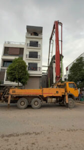 Đổ bê tông tươi cho công trình nhà dân tại Yên Lũng, Hoài Đức, Hà Nội